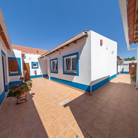 Hostel O Patio Пегойнш Экстерьер фото