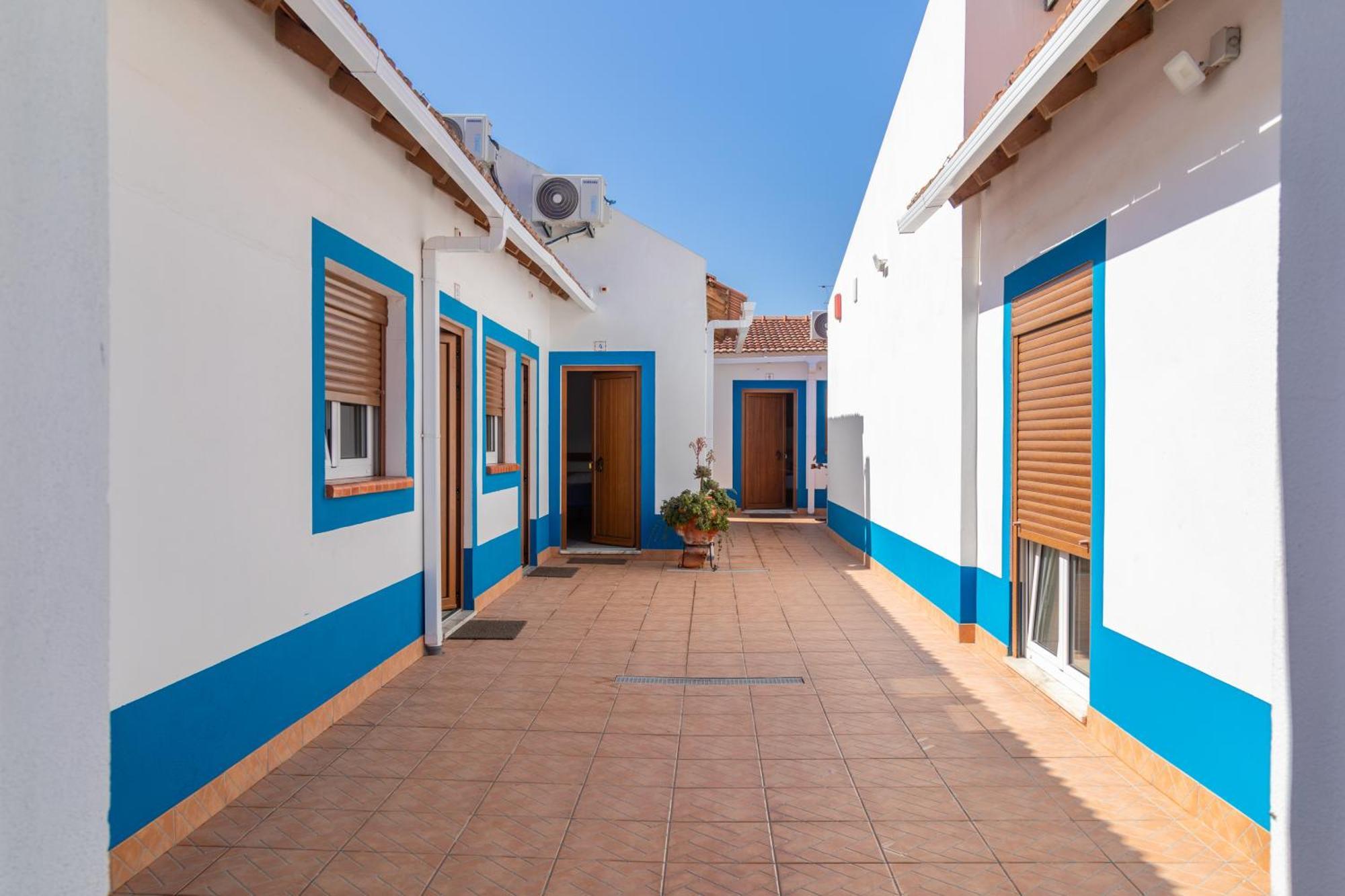 Hostel O Patio Пегойнш Экстерьер фото